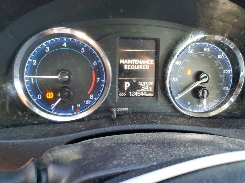 Photo 9 from auction – 2018 TOYOTA COROLLA with VIN 2T1BURHE9JC092413