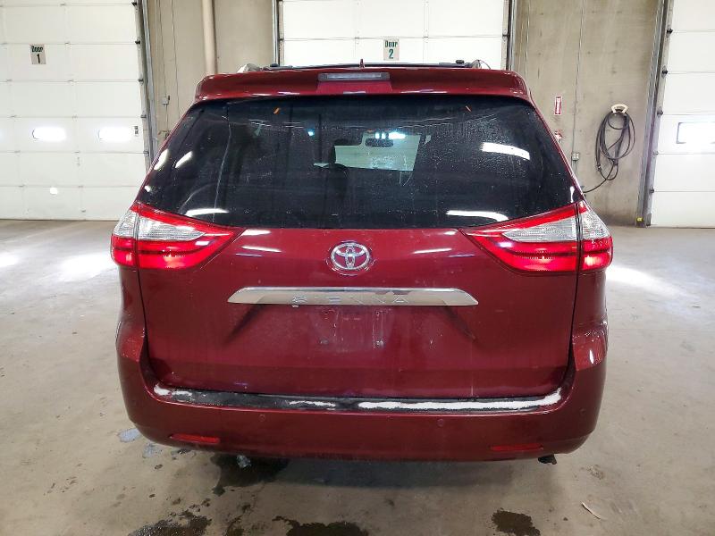 Photo 6 from auction – 2015 TOYOTA SIENNA XLE with VIN 5TDDK3DC2FS100365