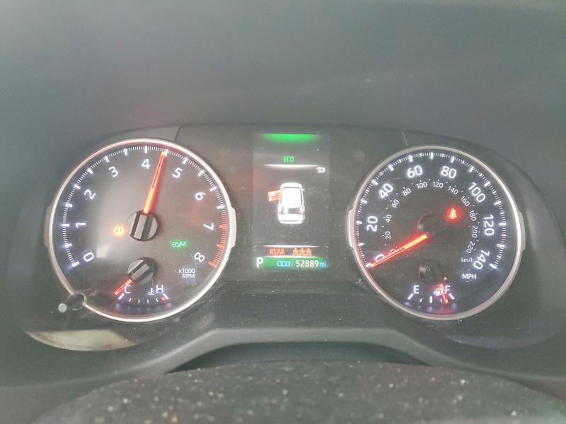 Photo 9 from auction – 2019 TOYOTA RAV4 XLE with VIN JTMW1RFV2KD036489