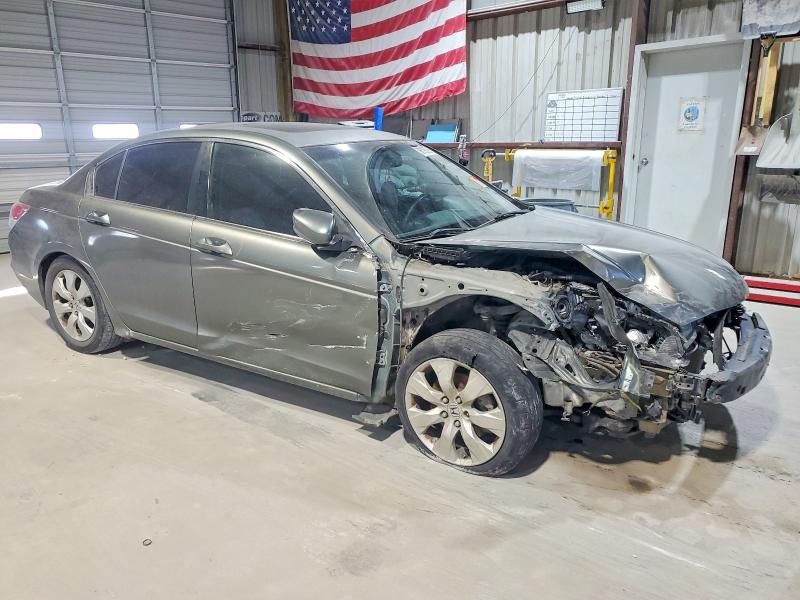 Photo 4 from auction – 2008 HONDA ACCORD with VIN JHMCP26828C059061