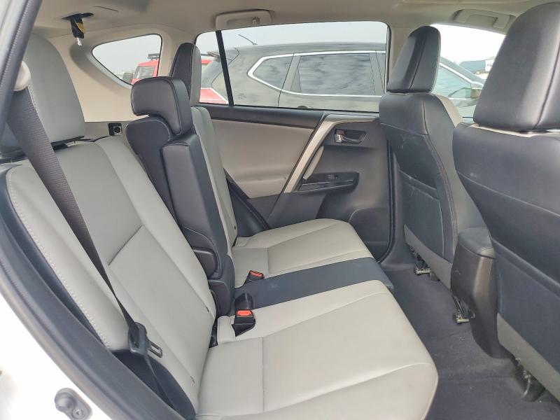 Photo 10 from auction – 2018 TOYOTA RAV4 LIMIT with VIN 2T3YFREV1JW453468