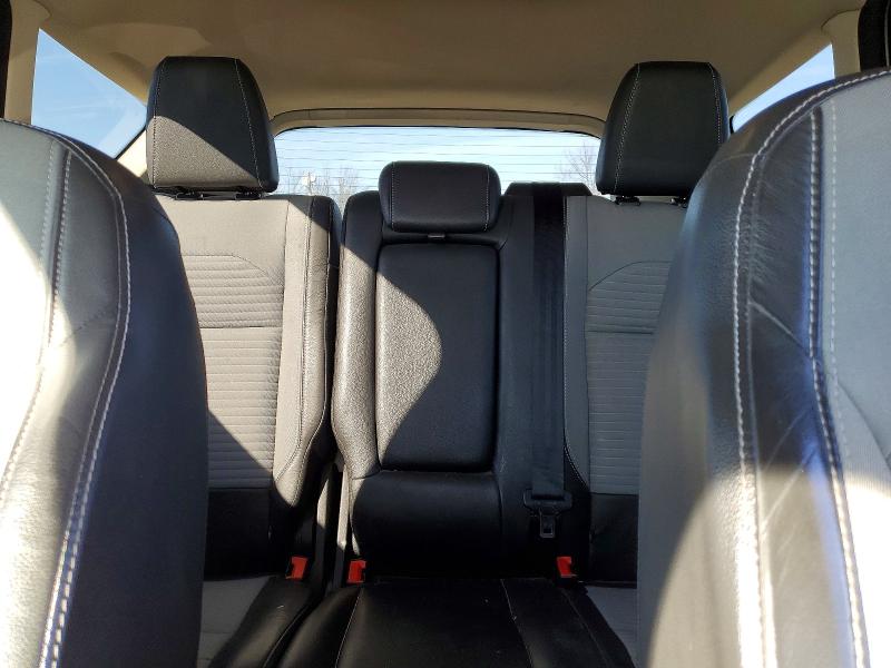 Photo 10 from auction – 2018 FORD ESCAPE SE with VIN 1FMCU0GD6JUA52765