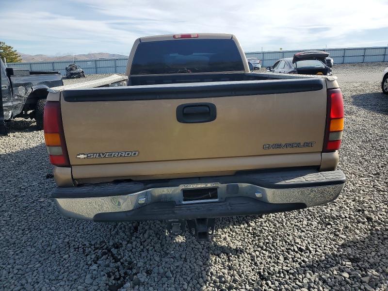 Photo 6 from auction – 2001 CHEVROLET SILVERADO with VIN 1GCEC14T31E152284