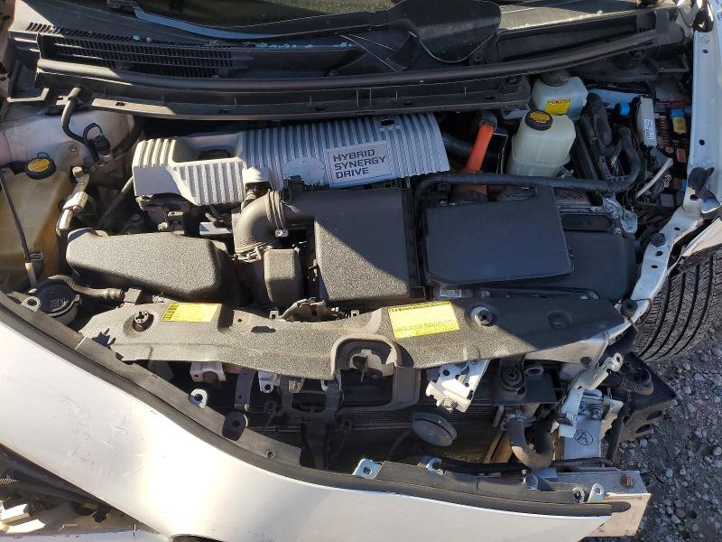 Photo 11 from auction – 2014 TOYOTA PRIUS with VIN JTDKN3DU6E1777972