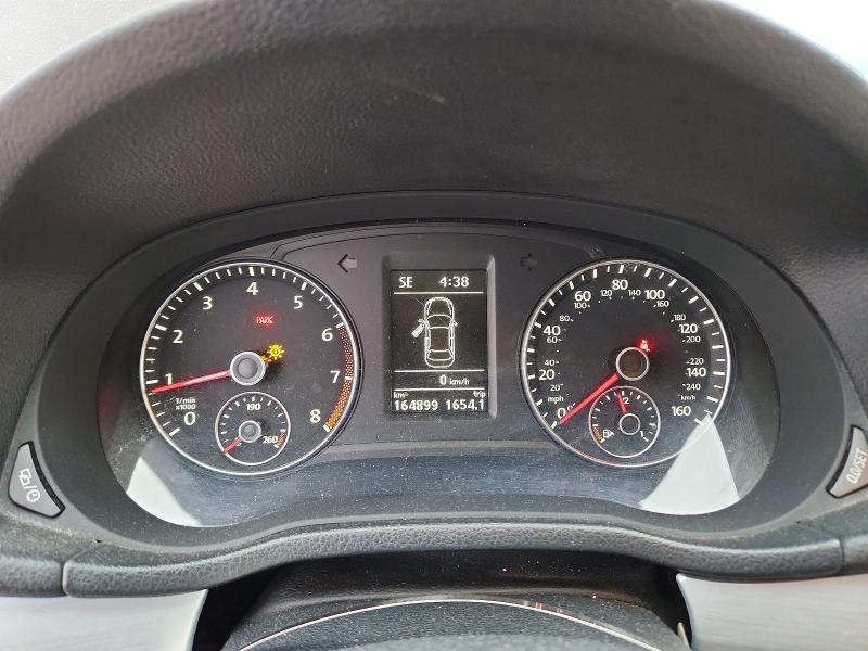 Photo 9 from auction – 2013 VOLKSWAGEN PASSAT with VIN 1VWBH7A32DC027074