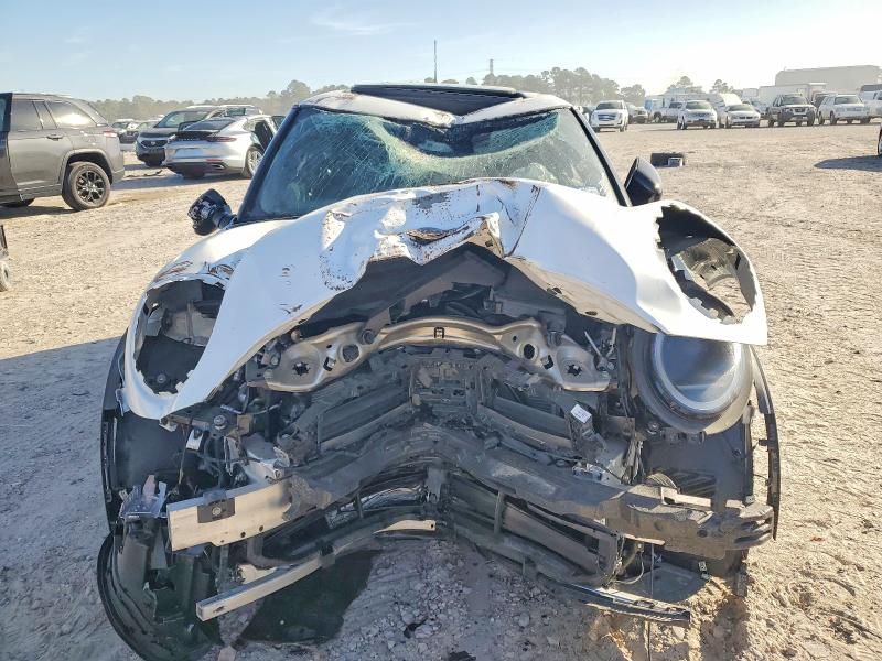 Photo 5 from auction – 2025 MINI COOPER S with VIN WMW23GD06S2W28331