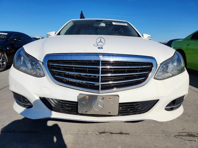Photo 5 from auction – 2016 MERCEDES-BENZ E 350 4MAT with VIN WDDHF8JB6GB277448