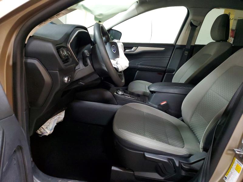 Photo 7 from auction – 2021 FORD ESCAPE SE with VIN 1FMCU9G63MUA02108