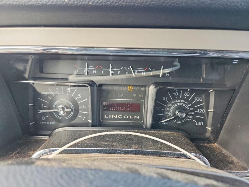 Photo 9 from auction – 2008 LINCOLN NAVIGATOR with VIN 5LMFU28548LJ20770