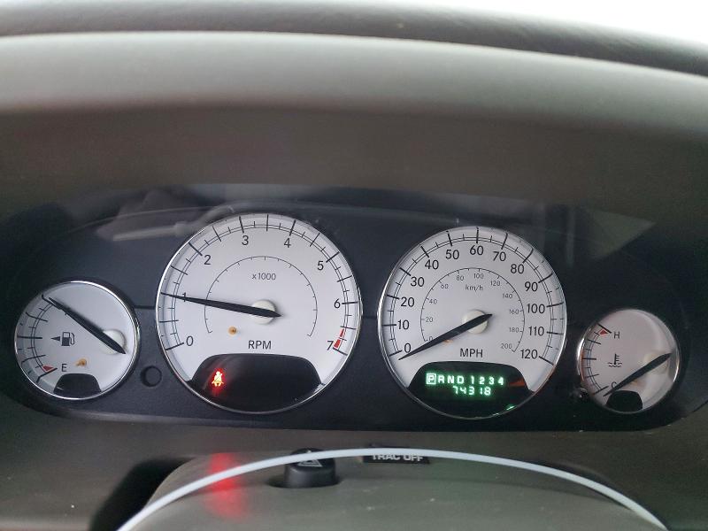 Photo 9 from auction – 2004 CHRYSLER SEBRING LI with VIN 1C3EL65R04N131773