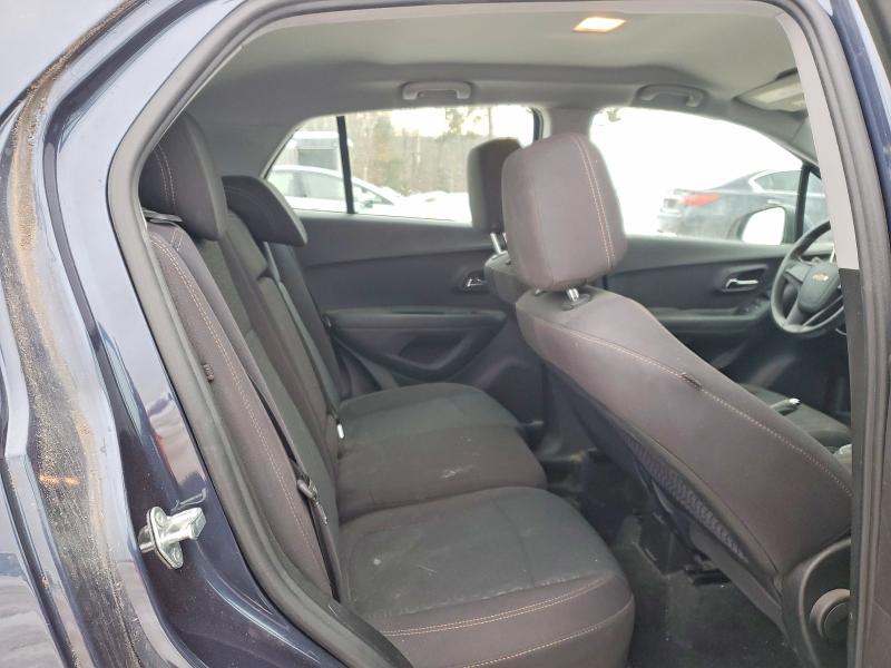 Photo 11 from auction – 2018 CHEVROLET TRAX LS with VIN 3GNCJNSB2JL343278