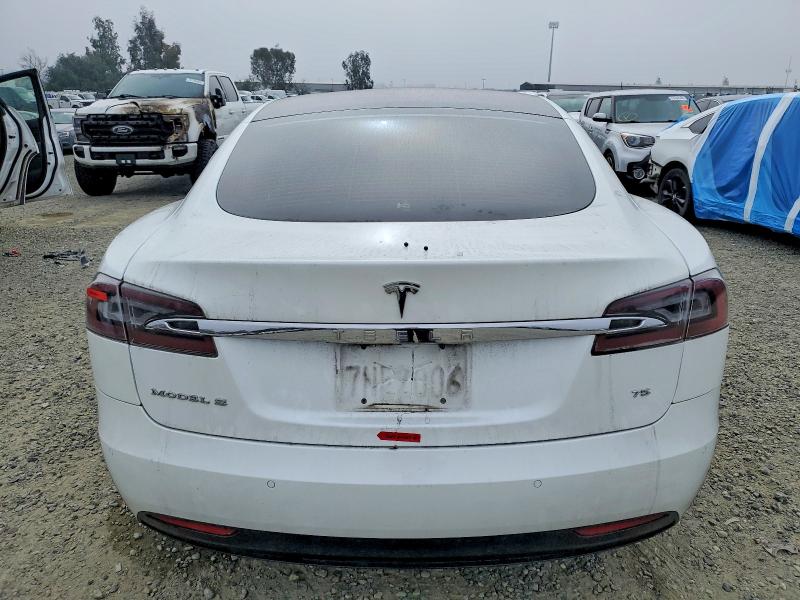 Photo 6 from auction – 2016 TESLA MODEL S with VIN 5YJSA1E19GF174688