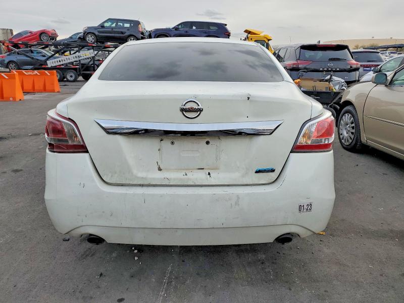 Photo 6 from auction – 2014 NISSAN ALTIMA 2.5 with VIN 1N4AL3AP2EN381844