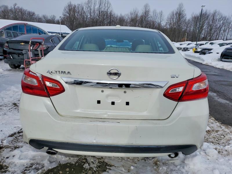 Photo 6 from auction – 2017 NISSAN ALTIMA 2.5 with VIN 1N4AL3AP6HC137288