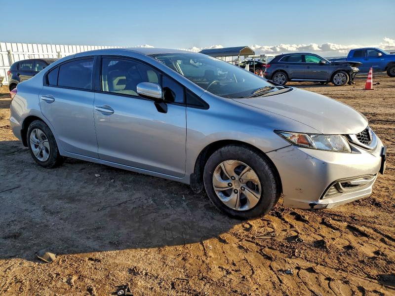 Photo 4 from auction – 2015 HONDA CIVIC LX with VIN 19XFB2F56FE202019