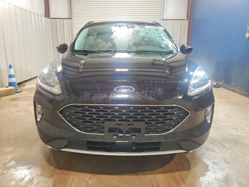 Photo 5 from auction – 2021 FORD ESCAPE SEL with VIN 1FMCU0H64MUA92623