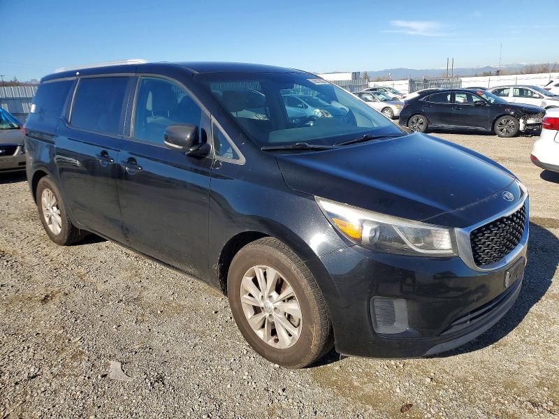 Photo 4 from auction – 2015 KIA SEDONA LX with VIN KNDMB5C19F6039091