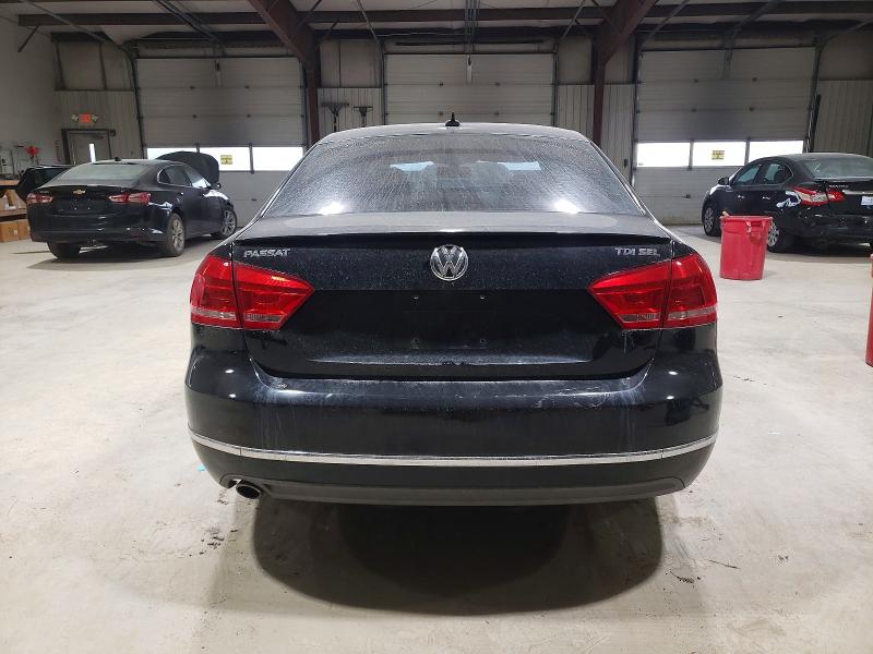Photo 6 from auction – 2012 VOLKSWAGEN PASSAT with VIN 1VWCN7A39CC020165