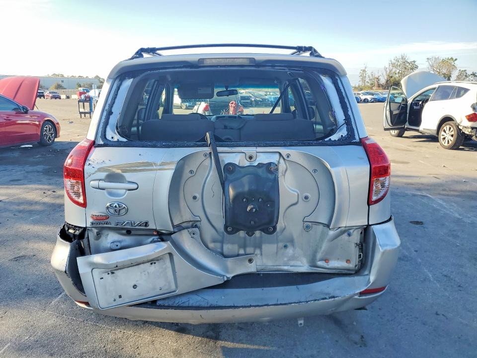 Photo 6 from auction – 2008 TOYOTA RAV4 with VIN JTMZD33V086068733