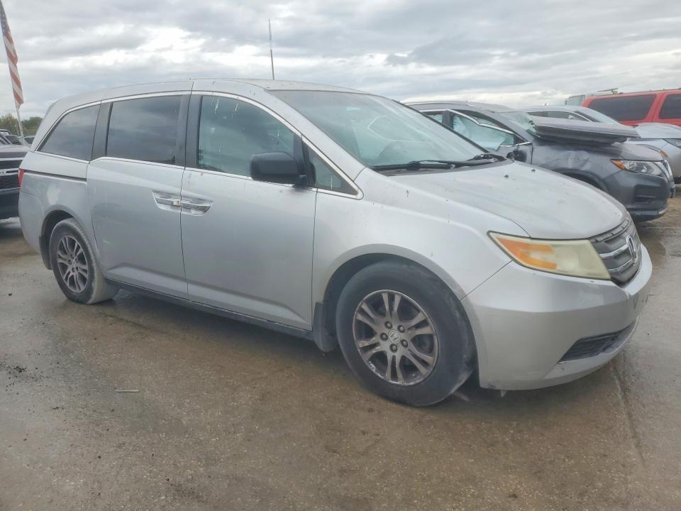 Photo 4 from auction – 2012 HONDA ODYSSEY with VIN 5FNRL5H46CB105523