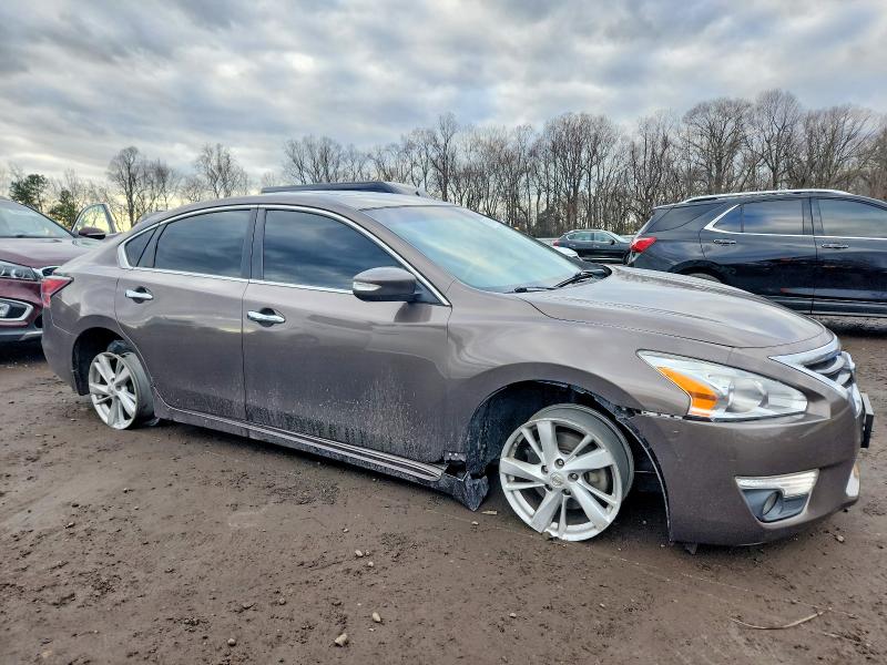 Photo 4 from auction – 2014 NISSAN ALTIMA with VIN 1N4AL3AP0EC163882