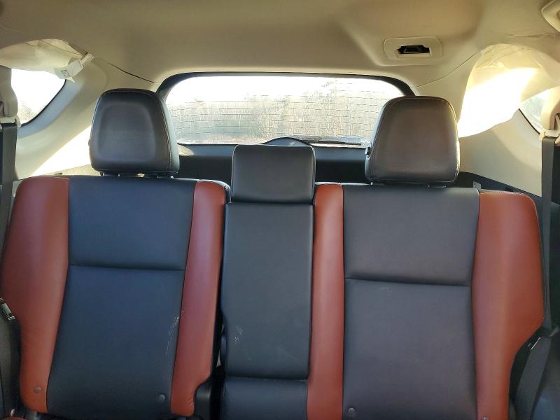 Photo 10 from auction – 2013 TOYOTA RAV4 with VIN JTMYFREVXDD025416