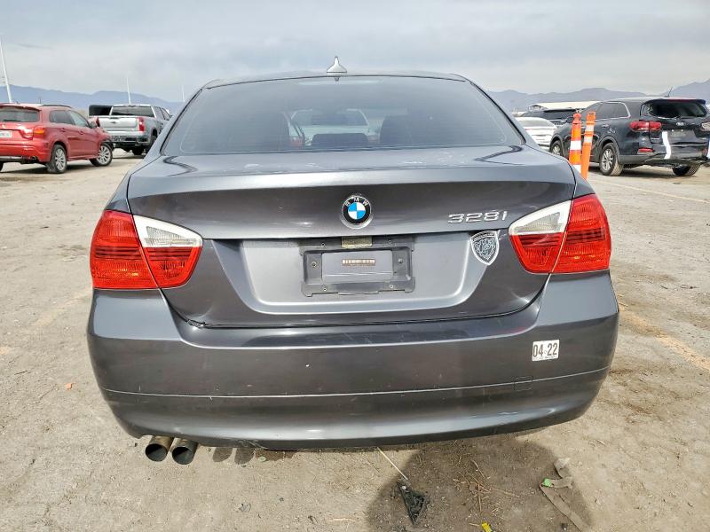 Photo 6 from auction – 2008 BMW 328 with VIN WBAVA37568NL50105
