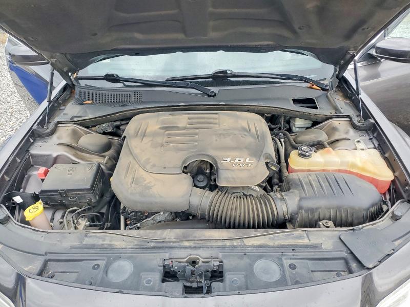 Photo 11 from auction – 2013 CHRYSLER 300 with VIN 2C3CCAAG8DH588970