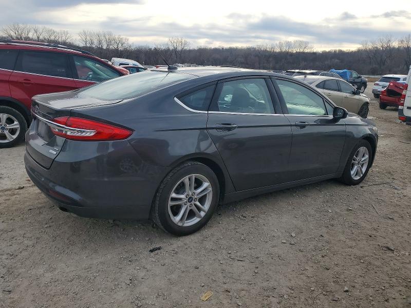 Photo 3 from auction – 2018 FORD FUSION with VIN 3FA6P0HDXJR270132