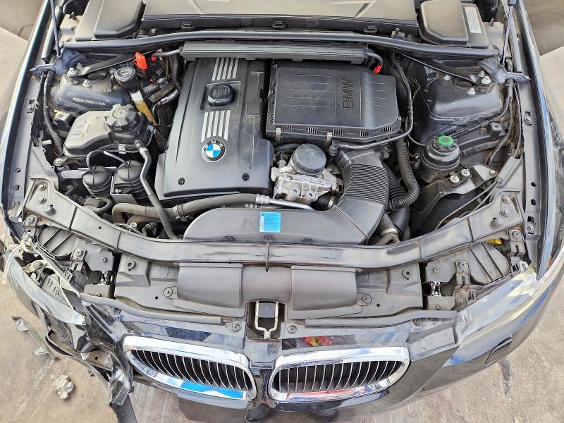 Photo 11 from auction – 2010 BMW 335 I with VIN WBAWL7C50AP474151