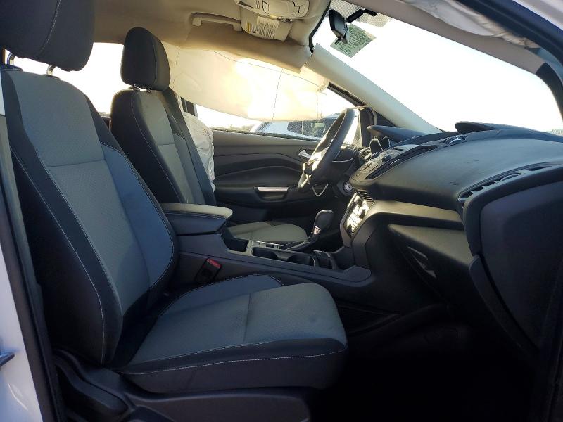 Photo 7 from auction – 2017 FORD ESCAPE SE with VIN 1FMCU0GD5HUE01943