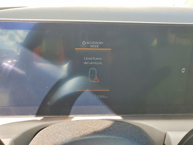 Photo 9 from auction – 2025 HYUNDAI TUCSON with VIN 3KMJA3DE1SE006731