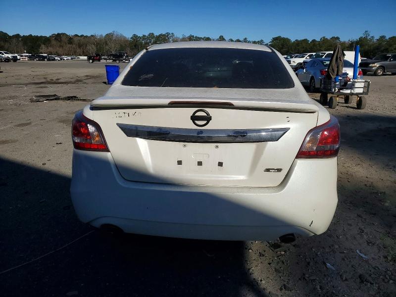 Photo 6 from auction – 2013 NISSAN ALTIMA 2.5 with VIN 1N4AL3AP0DC189686