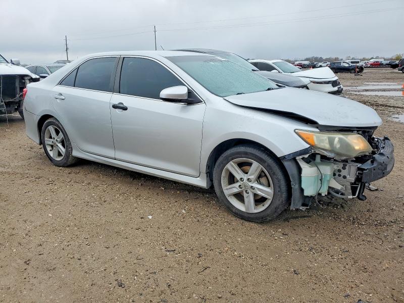 Zdjęcie 4 z aukcji – 2012 TOYOTA CAMRY BASE z VIN 4T1BF1FK9CU103190