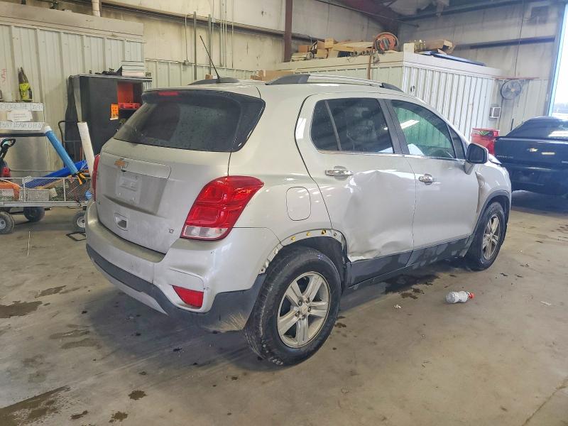 Photo 3 from auction – 2020 CHEVROLET TRAX 1LT with VIN KL7CJLSB1LB011105