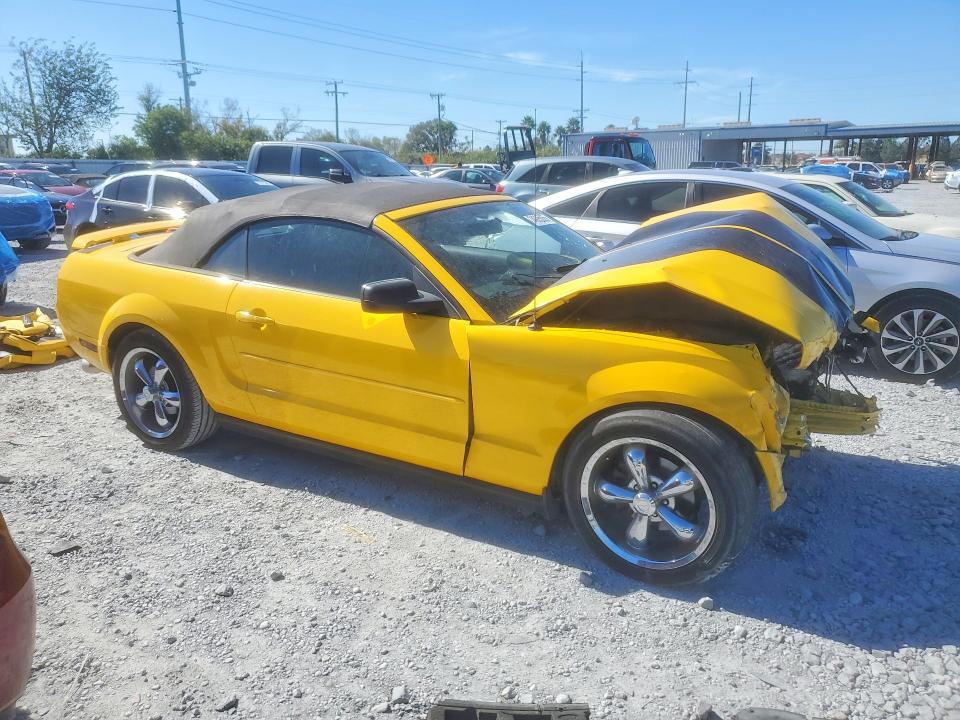 Photo 4 from auction – 2005 FORD MUSTANG with VIN 1ZVFT84N655216836