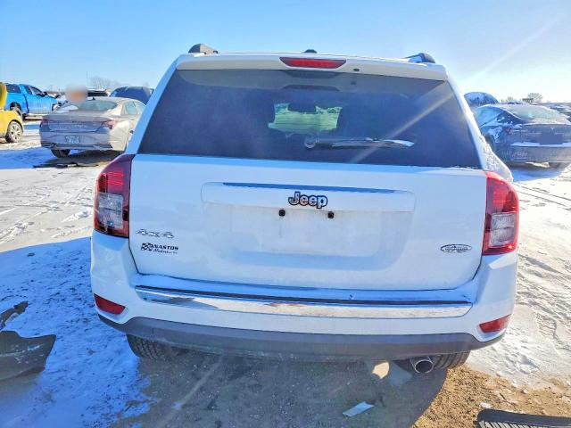 Photo 6 from auction – 2016 JEEP COMPASS with VIN 1C4NJDEB8GD559335