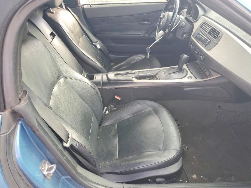 Photo 10 from auction – 2003 BMW Z4 3.0 with VIN 4USBT53413LU03221