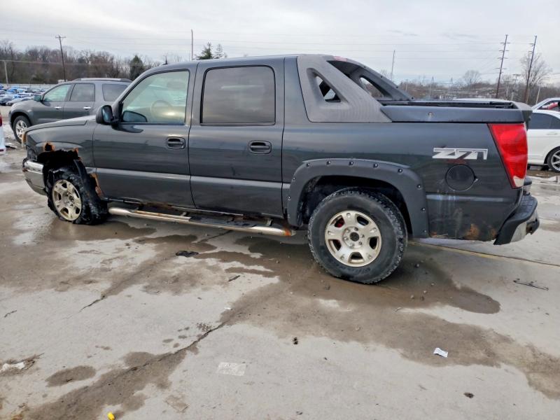 Photo 2 from auction – 2004 CHEVROLET AVALANCHE with VIN 3GNEK12T64G107401