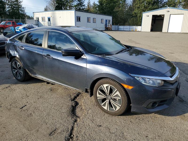 Photo 4 from auction – 2017 HONDA CIVIC EX with VIN 19XFC1F30HE205040