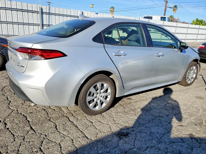 Photo 3 from auction – 2024 TOYOTA COROLLA LE with VIN JTDBCMFEXR3048529