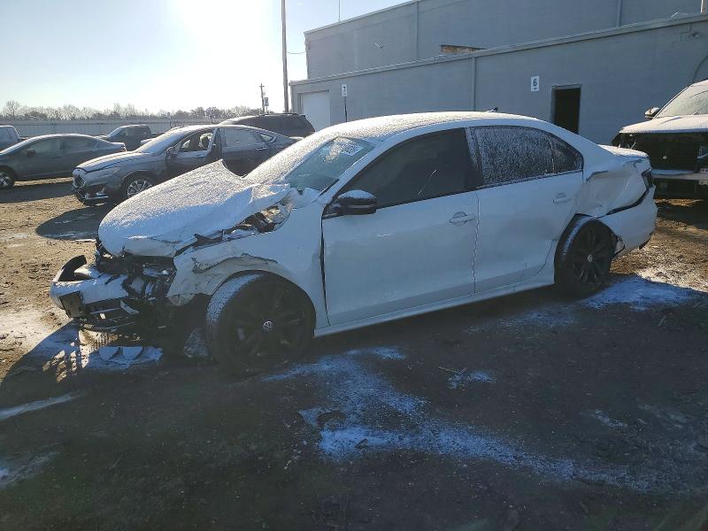VOLKSWAGEN JETTA SPOR 2018 with VIN 3VWD17AJ8JM227706 - Photo from auction