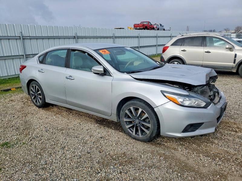 Photo 4 from auction – 2016 NISSAN ALTIMA with VIN 1N4AL3APXGN312483