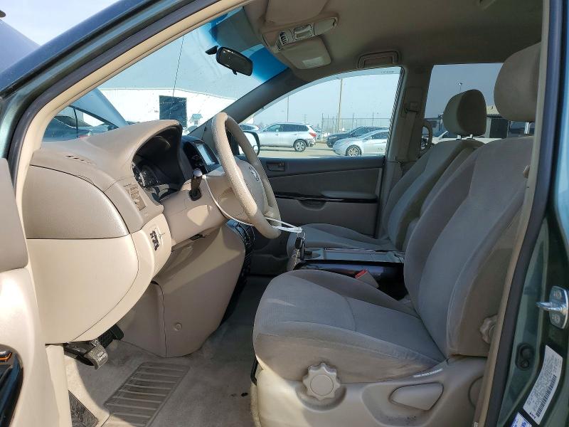 Photo 7 from auction – 2004 TOYOTA SIENNA with VIN 5TDZA23C14S076299