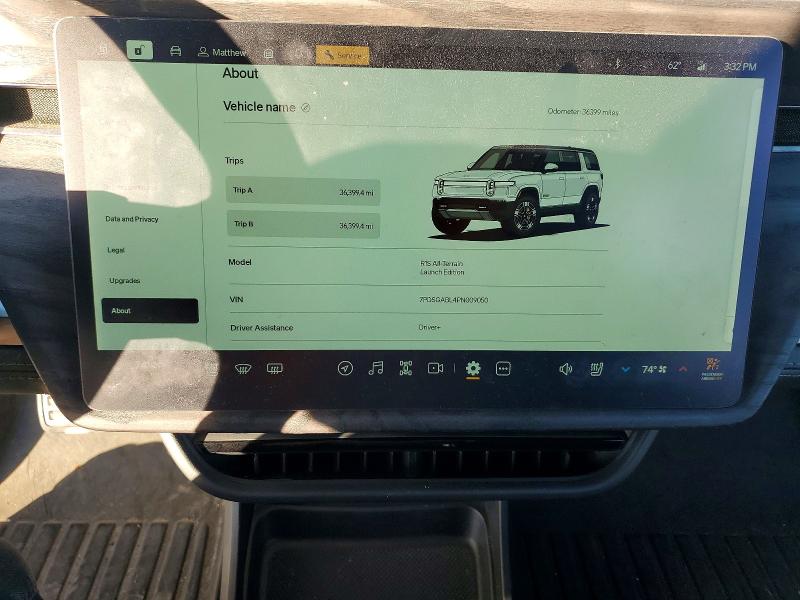 Photo 9 from auction – 2023 RIVIAN R1S LAUNCH with VIN 7PDSGABL4PN009050
