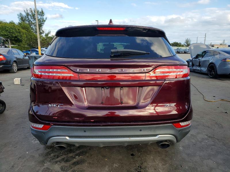 Photo 6 from auction – 2017 LINCOLN MKC SELECT with VIN 5LMCJ2C92HUL40960