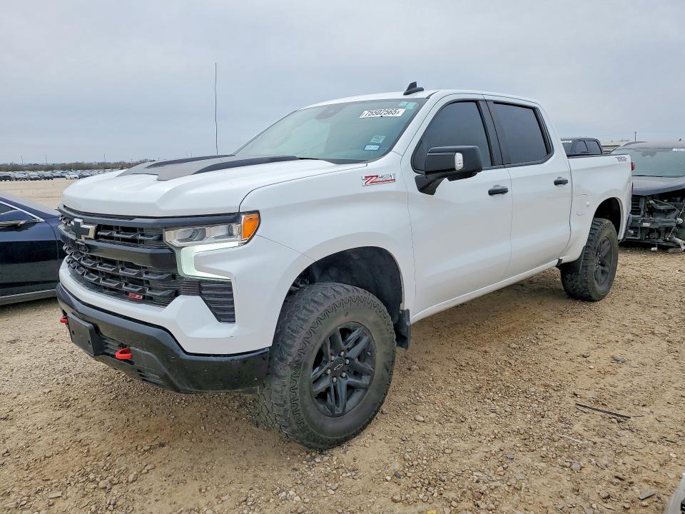 CHEVROLET SILVERADO 2022 with VIN 3GCUDFED1NG523485 - Photo from auction
