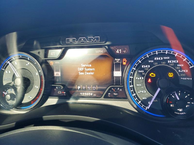 Foto 9 de la subasta – 2022 RAM 2500 con VIN 3C6UR5TL1NG148209