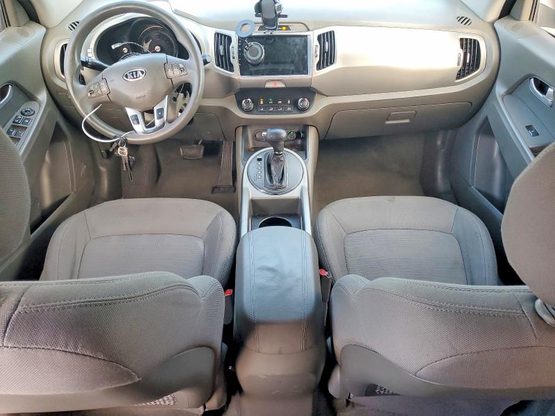 Photo 8 from auction – 2011 KIA SPORTAGE L with VIN KNDPB3A28B7066042