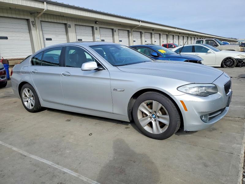 Photo 4 from auction – 2013 BMW 528 XI with VIN WBAXH5C59DD111833